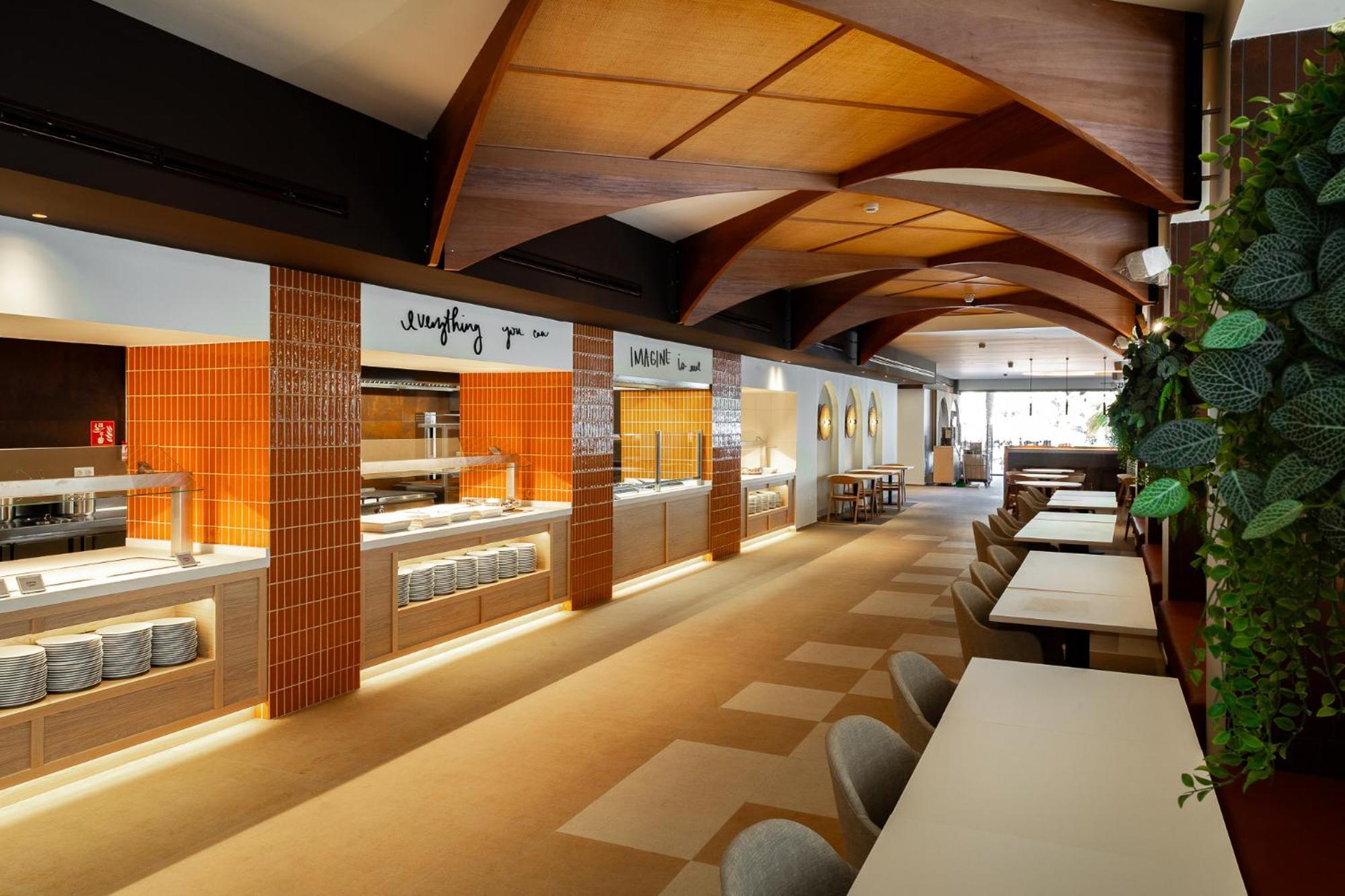 Hotel Jaime I ซาลอว์ ภายนอก รูปภาพ